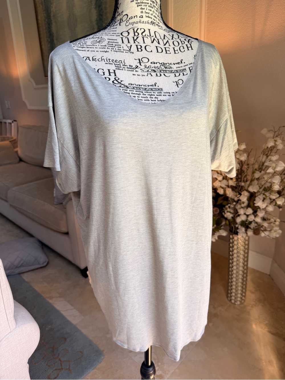 UNIQLO AIRism Heather Gray Relaxed Scoop Neck Tunic Top Medium GUC